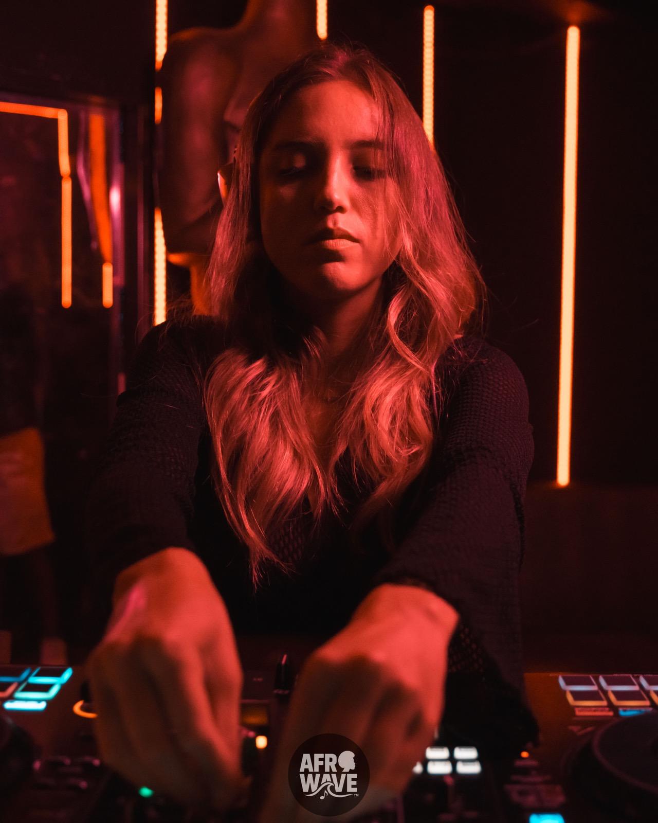 Event image Afrowave: GLOW NIGHT